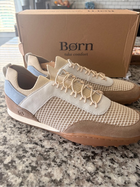 Born Shoes - Brand New Born Women’s 10 Take Comfort Sneaker